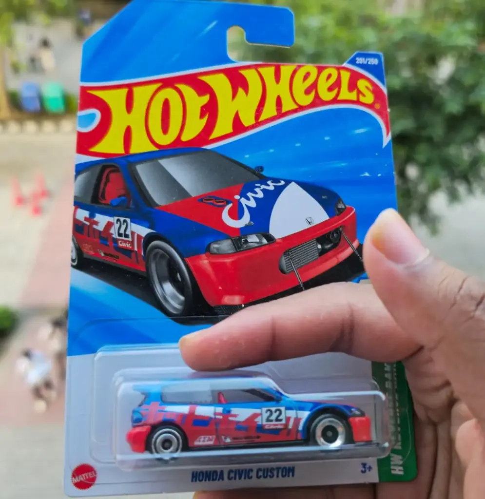 Hot Wheels Mainline Assorted (1 piece)